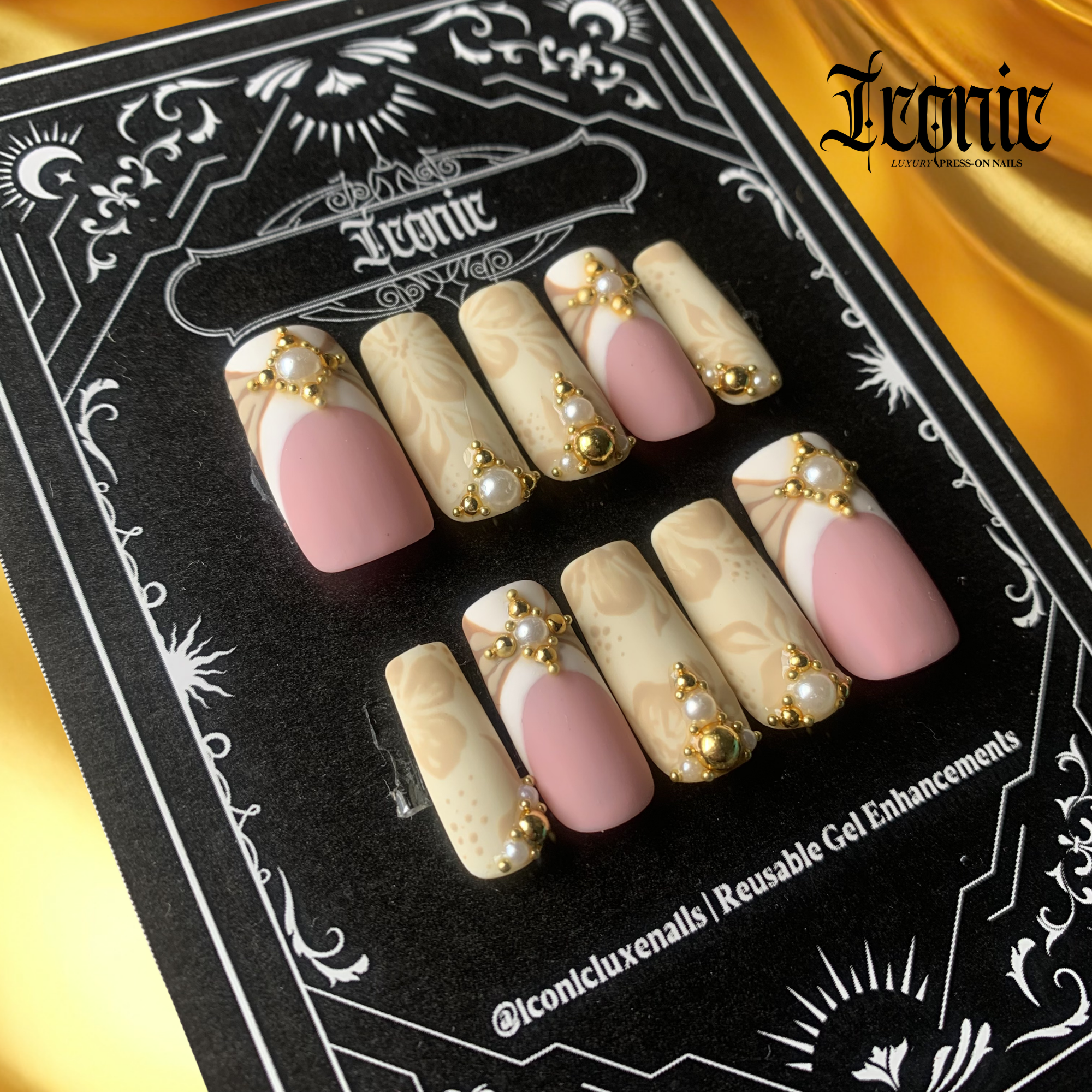 Queen Charlotte: Bridgerton Inspired Set